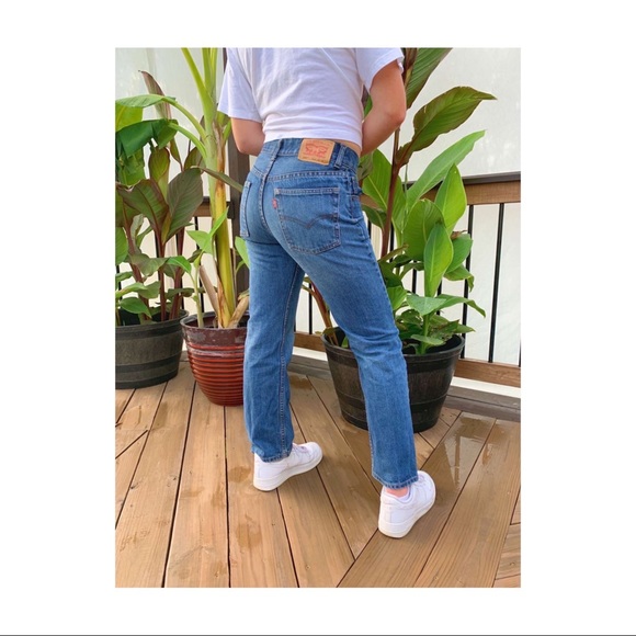 Levi Jeans - Picture 4 of 7